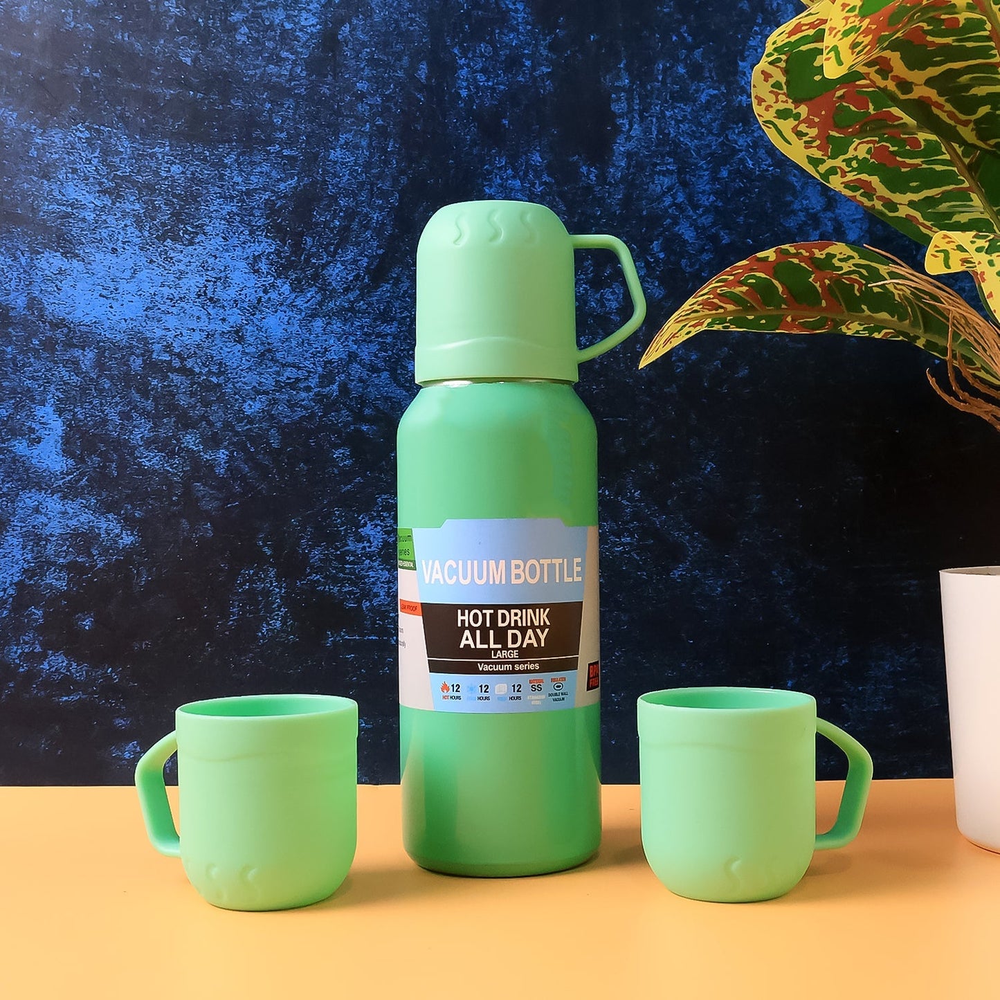 Green Vacuum Flask Set – Stainless Steel Thermos with 3 Cups, Approx 500ml